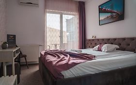 Hotel Alexis